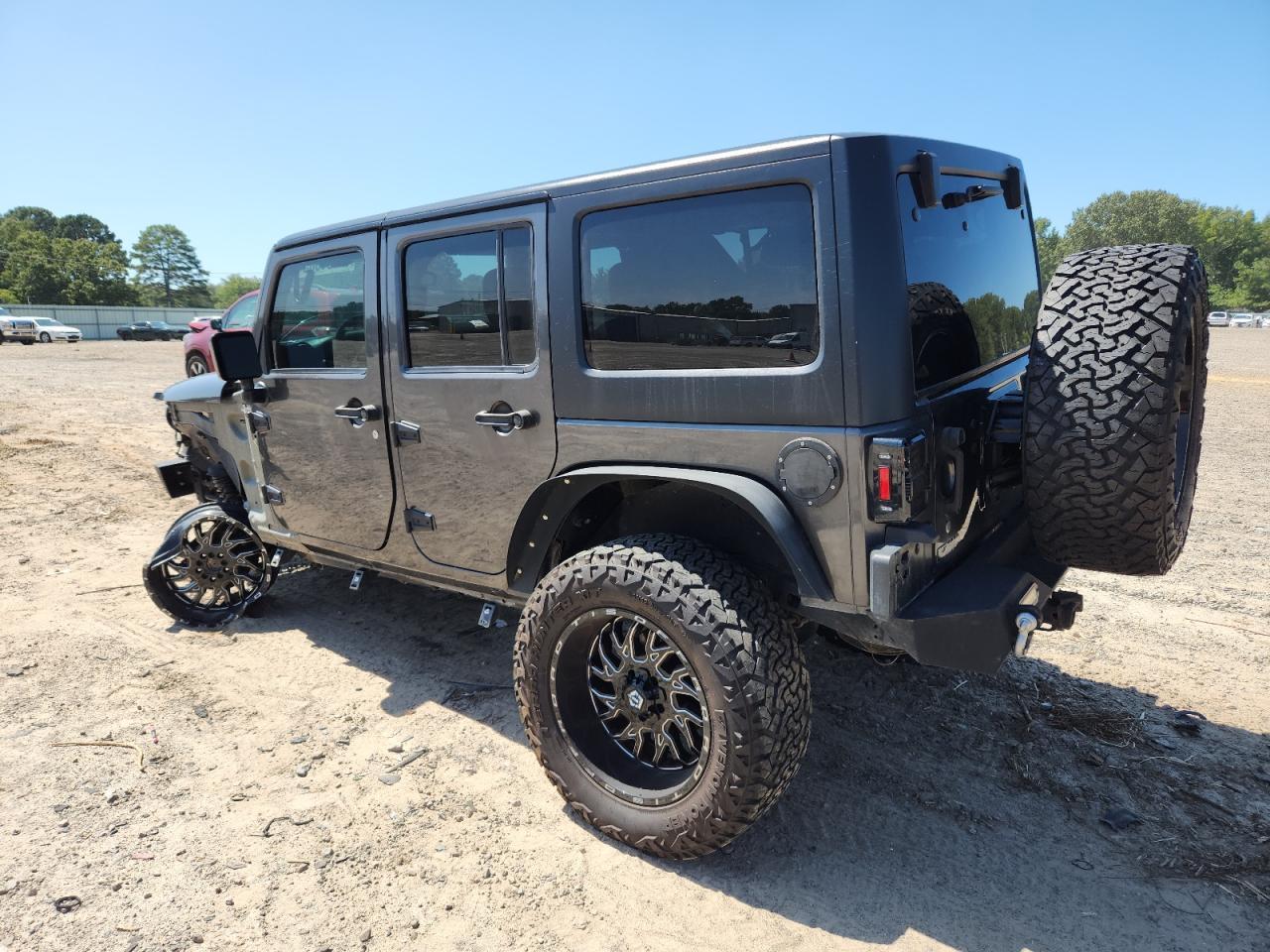 2017 Jeep Wrangler Unlimited Sport - Фото 2