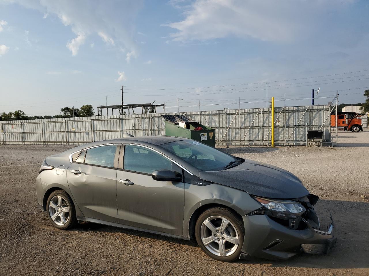 2017 Chevrolet Volt Lt - Image 4