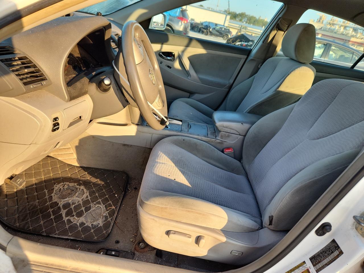 2010 Toyota Camry Base - Image 7