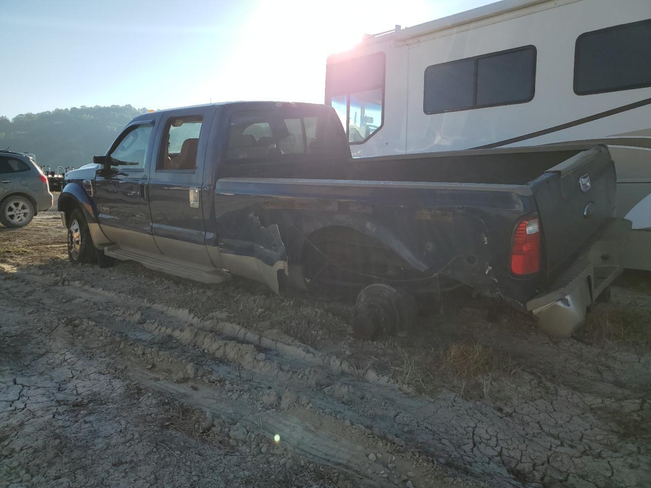 2008 Ford F450 Super Duty - Фото 2
