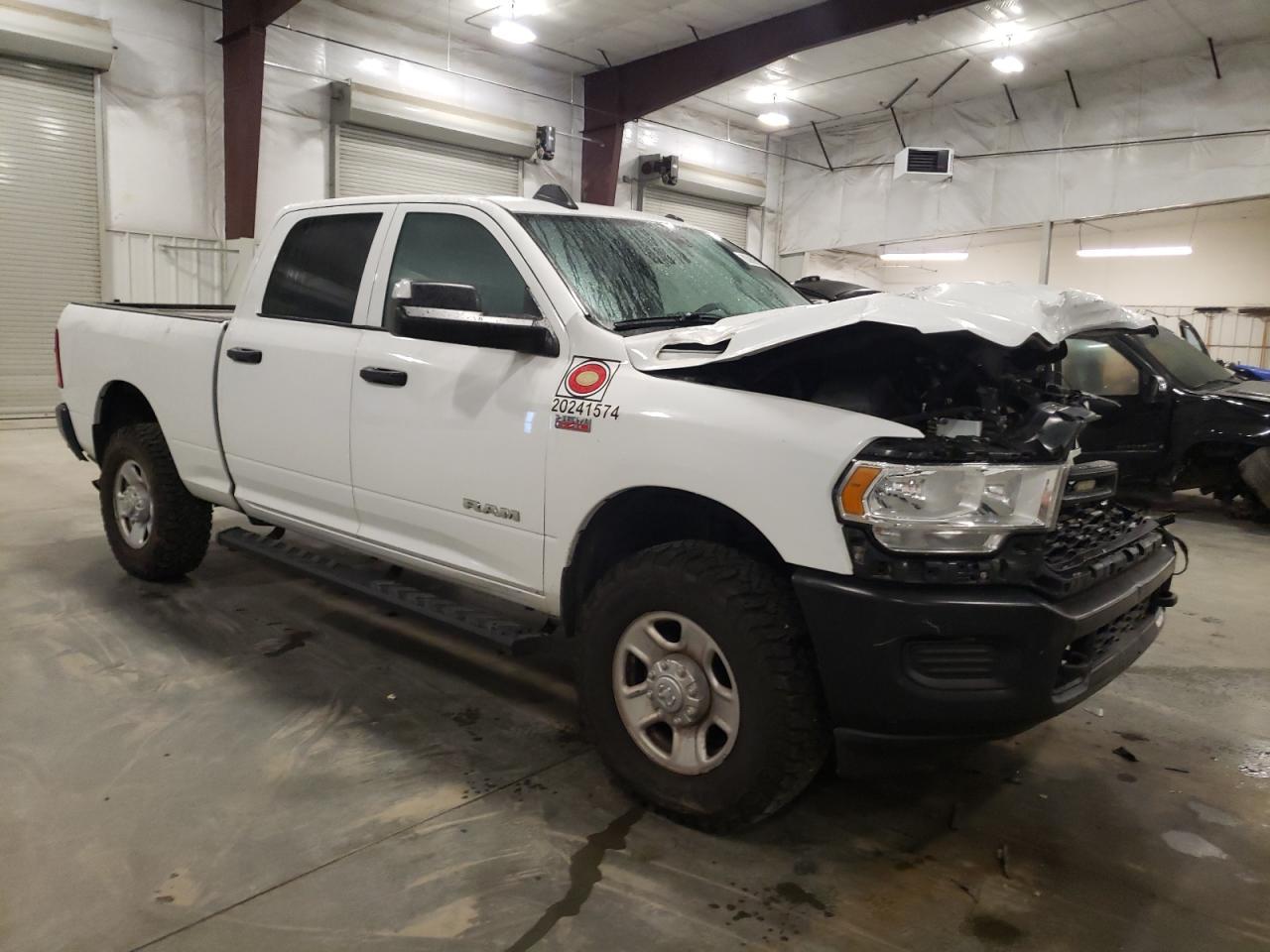 2022 Ram 2500 Tradesman - Фото 4