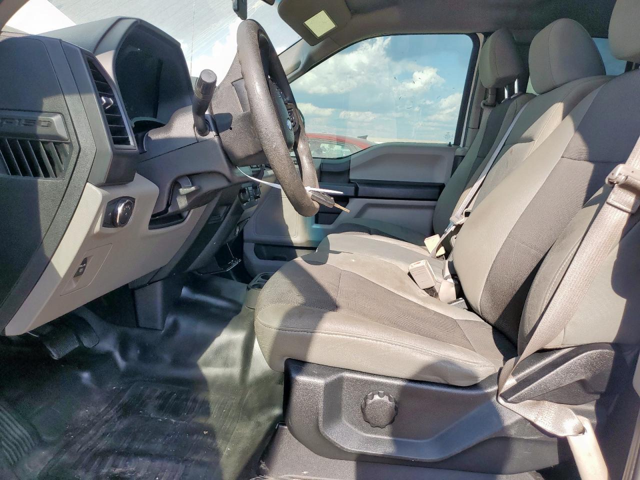 2018 Ford F150 Super Cab - Фото 7