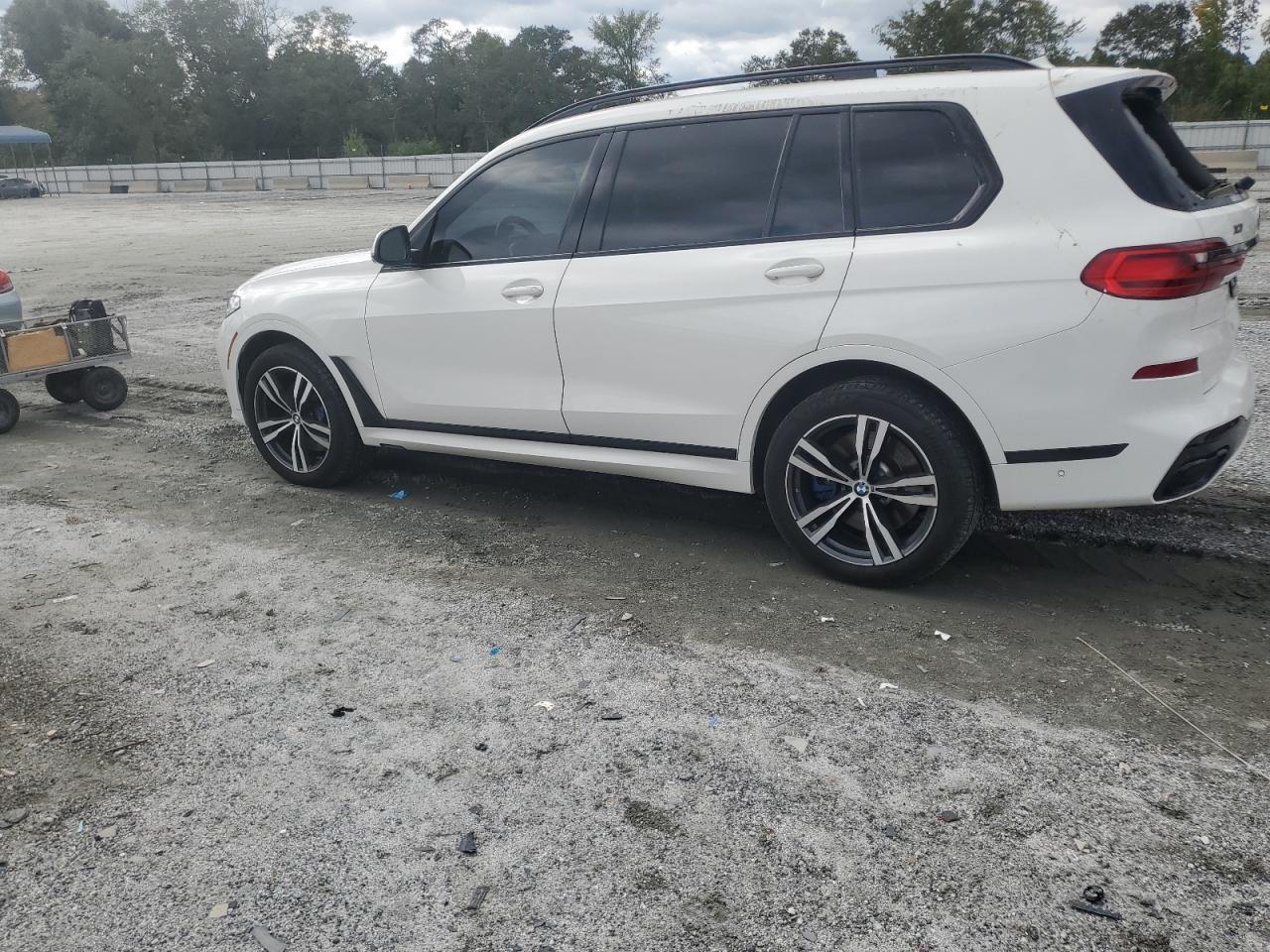 2022 BMW X7 M50I - Фото 2