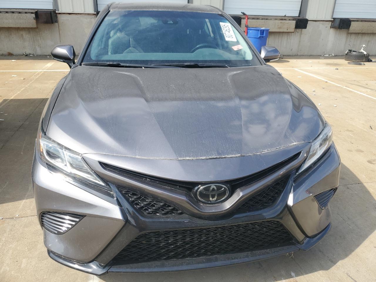 2019 Toyota Camry L - Фото 5