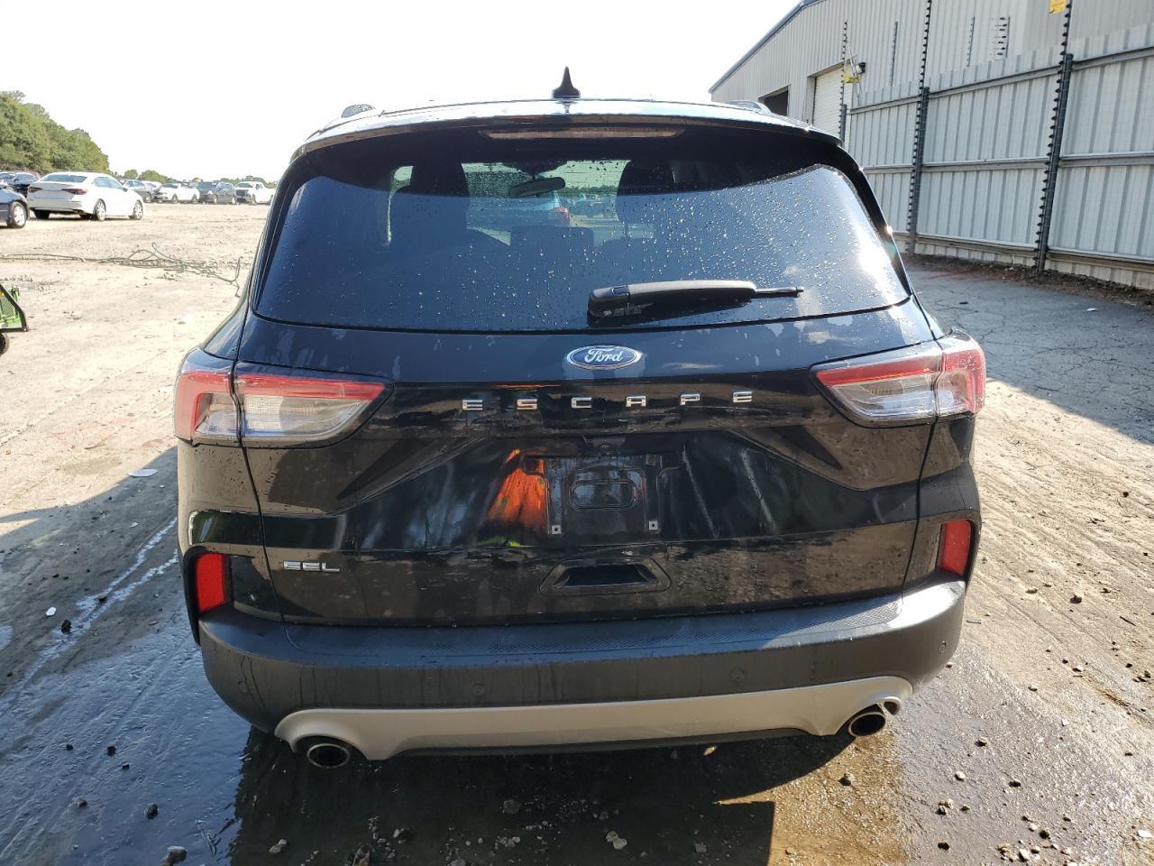 2022 Ford Escape Sel - Image 6