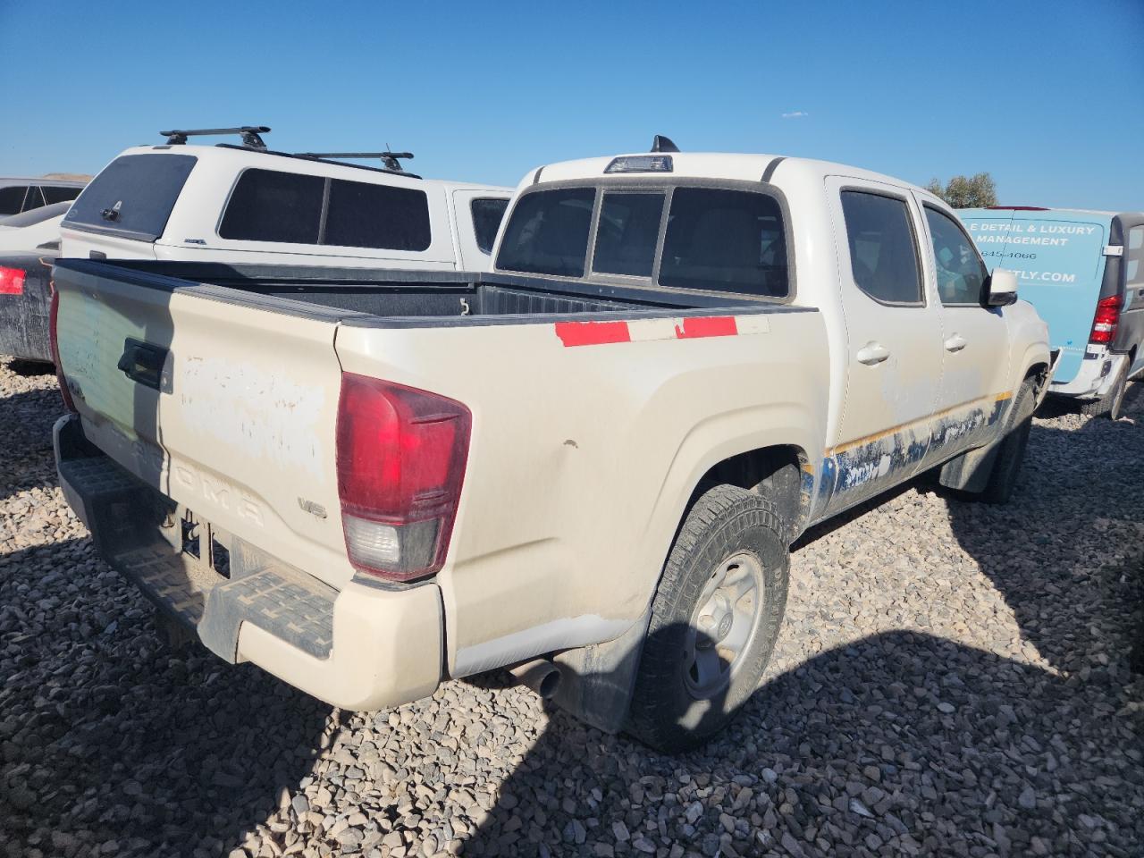 2020 Toyota Tacoma Double Cab - Image 3