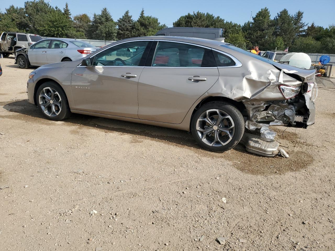 2024 Chevrolet Malibu Lt - Фото 2