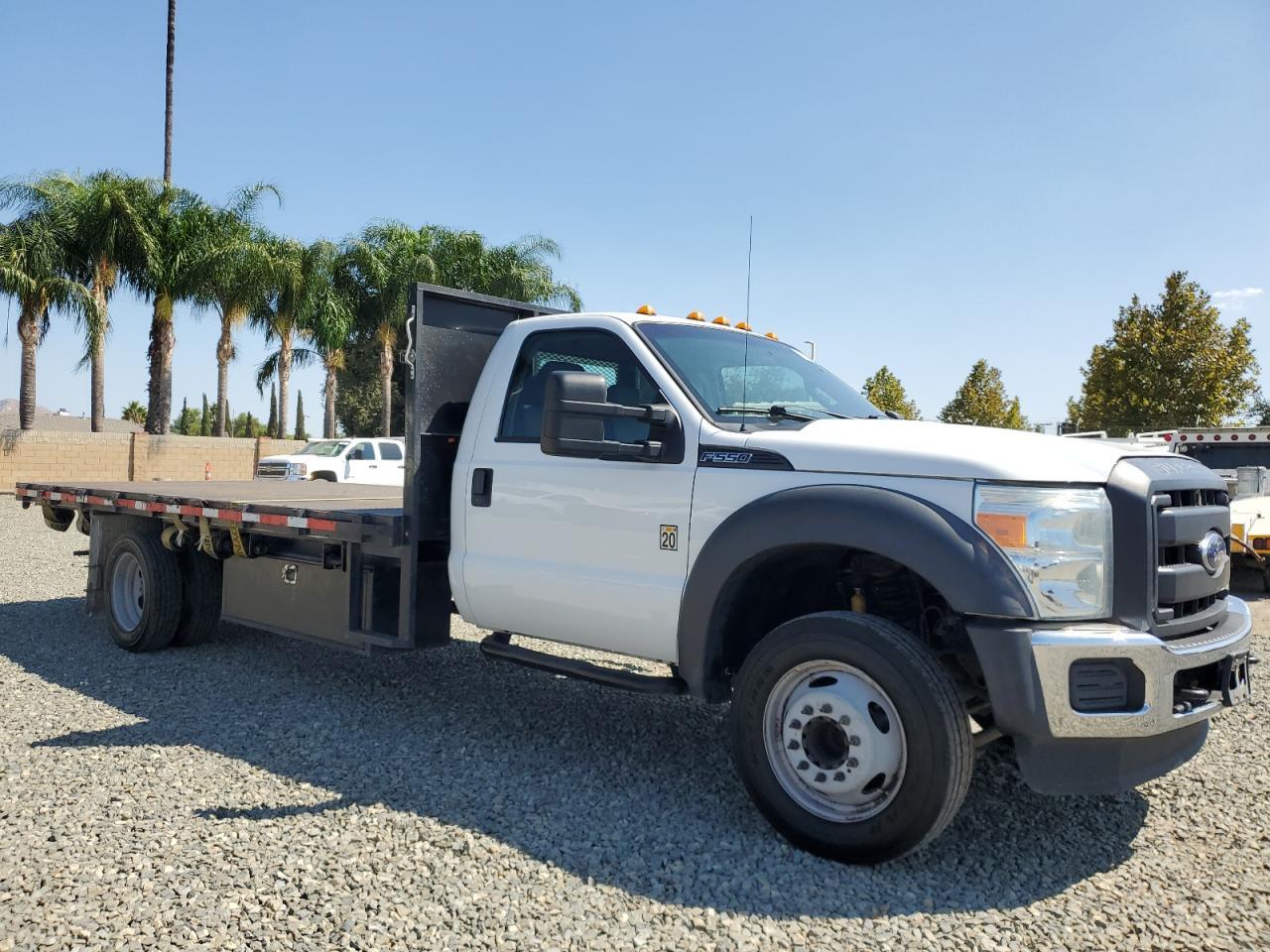 2016 Ford F550 Super Duty - Фото 4