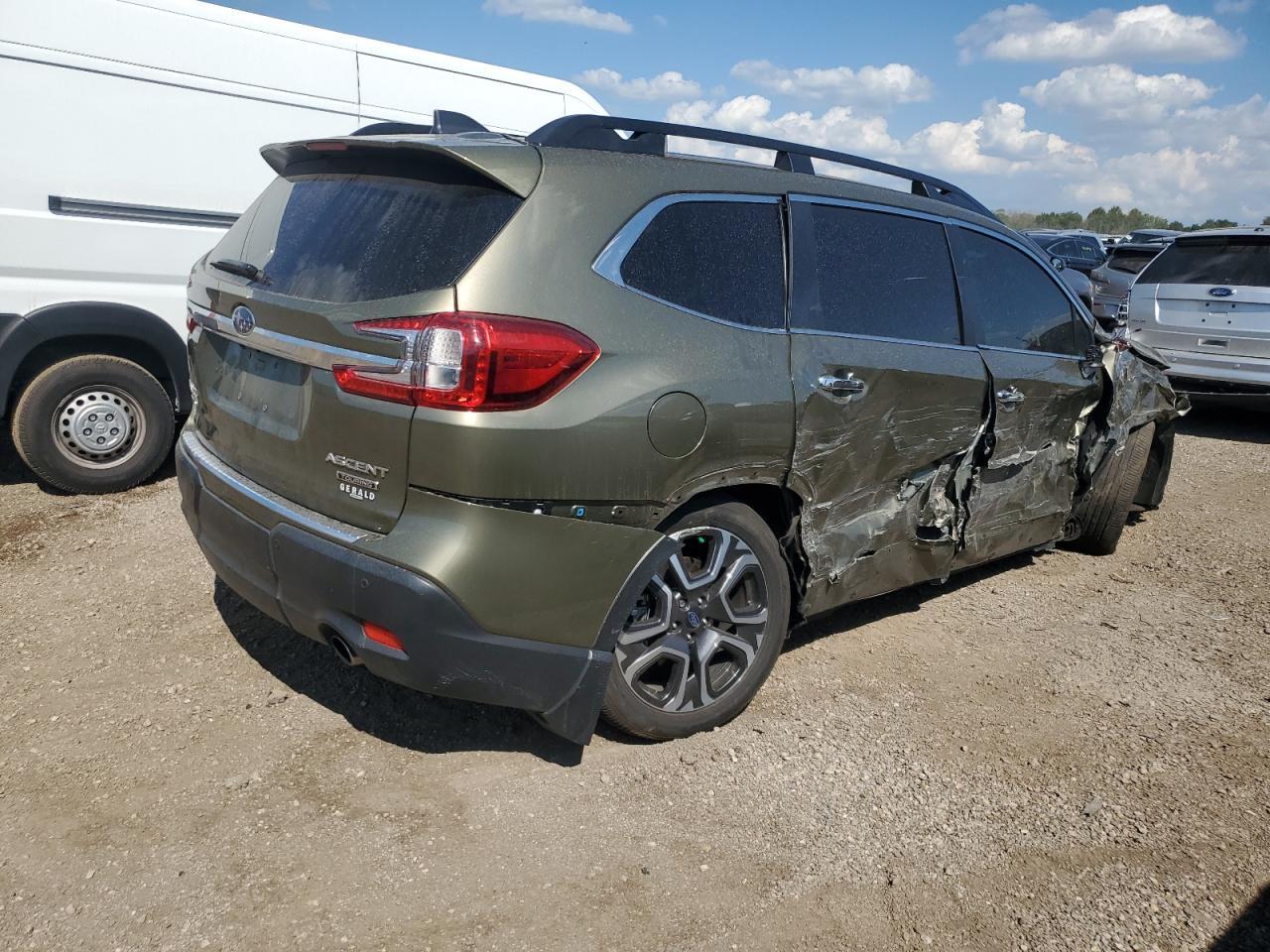 2024 Subaru Ascent Touring - Фото 3