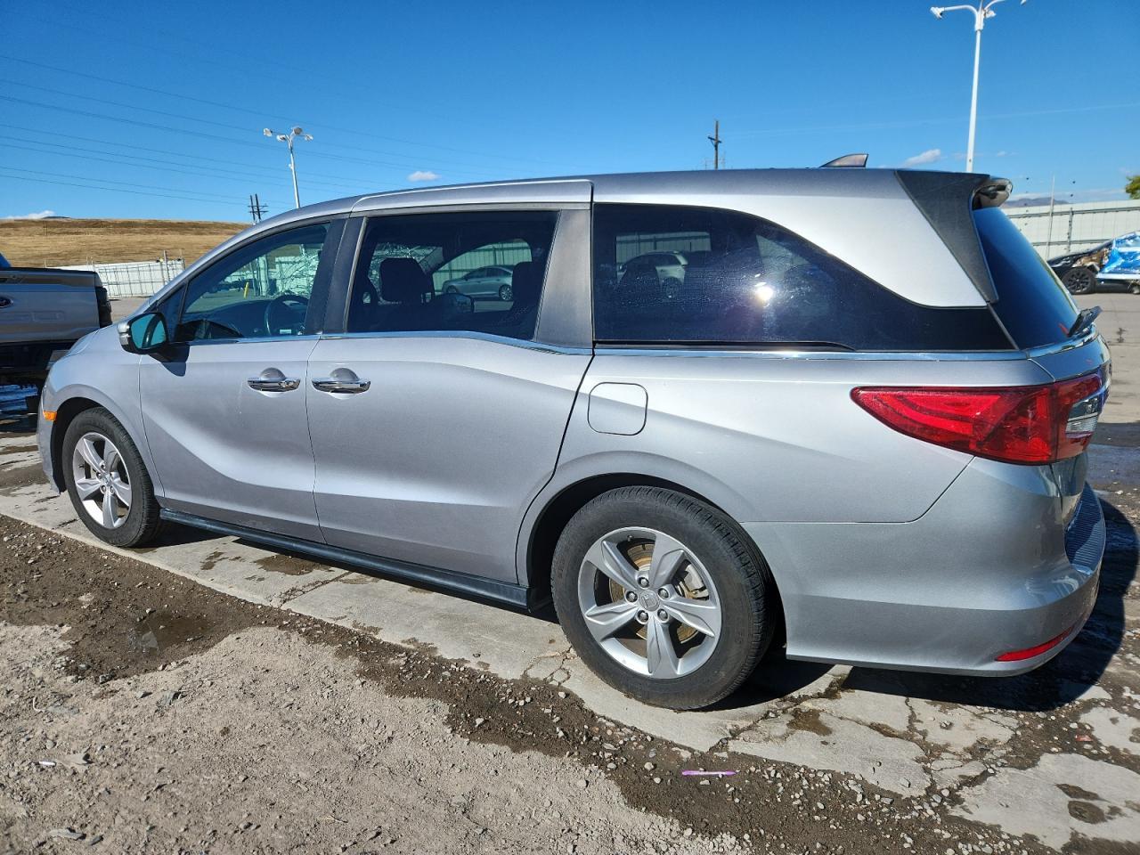 2020 Honda Odyssey Exl - Фото 2