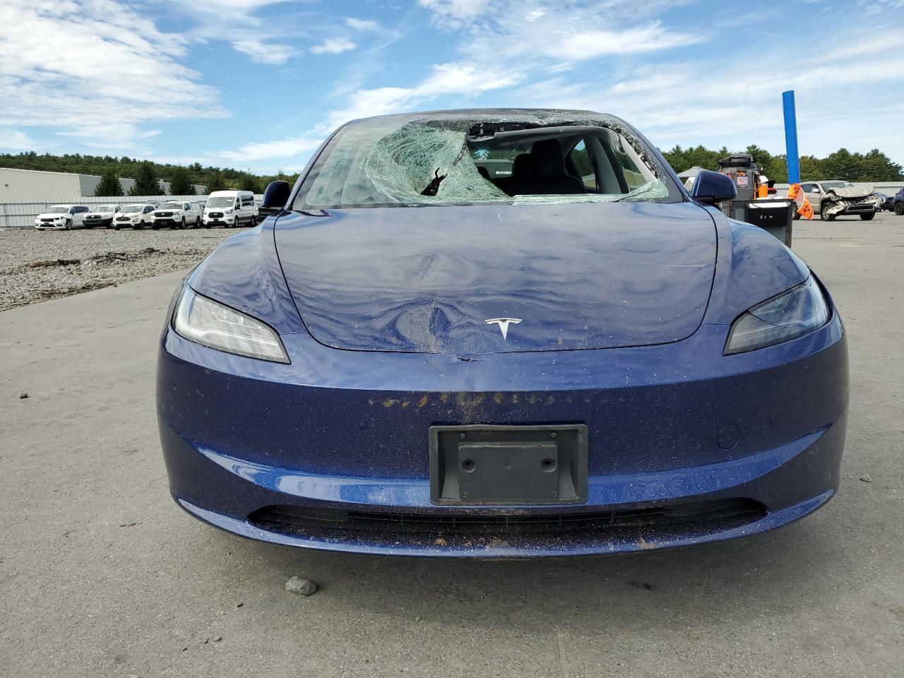 2024 Tesla Model 3 - Фото 5