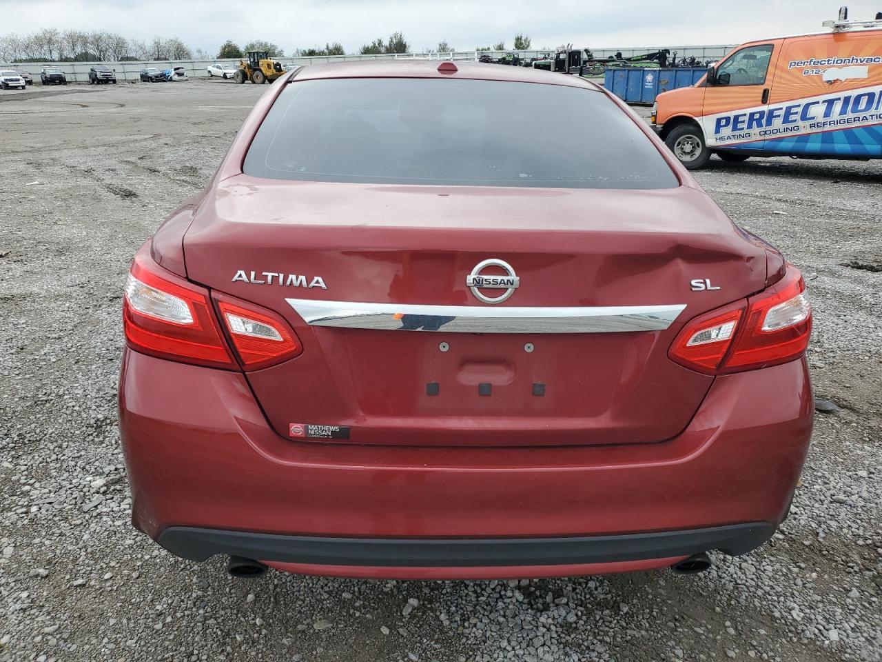 2017 Nissan Altima 2.5 - Image 6