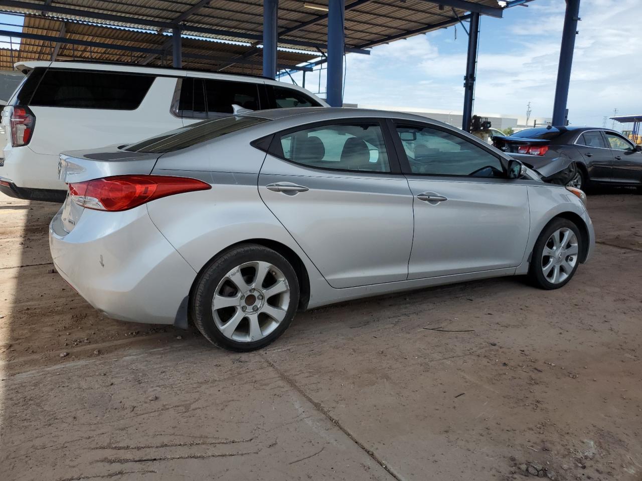 2013 Hyundai Elantra Gls - Фото 3