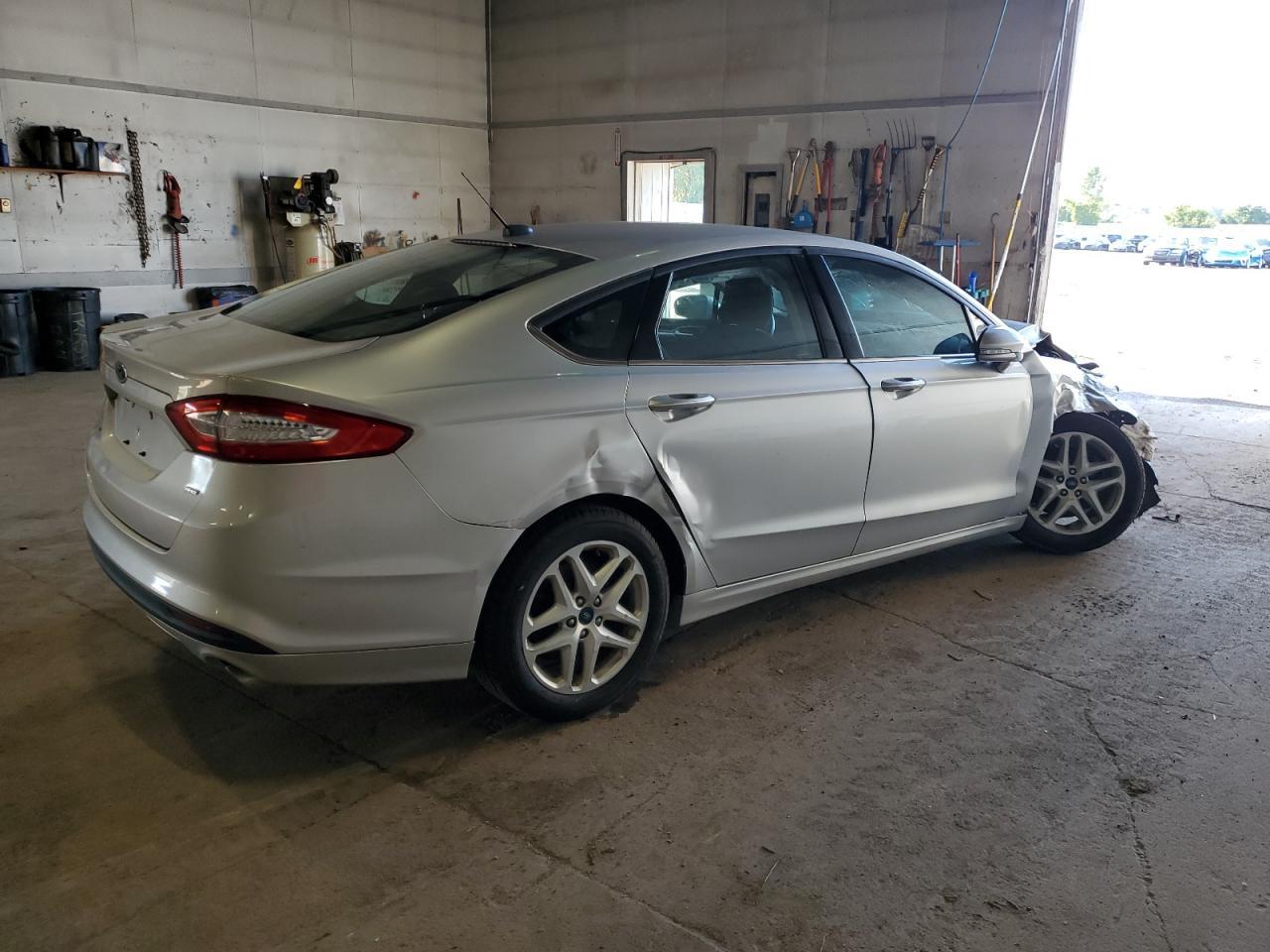2015 Ford Fusion Se - Image 3