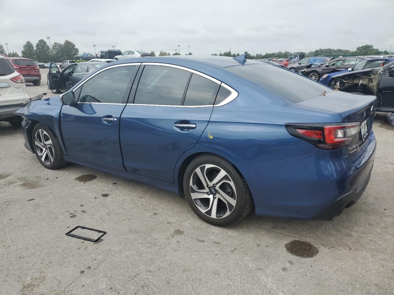 2022 Subaru Legacy Touring Xt - Image 2