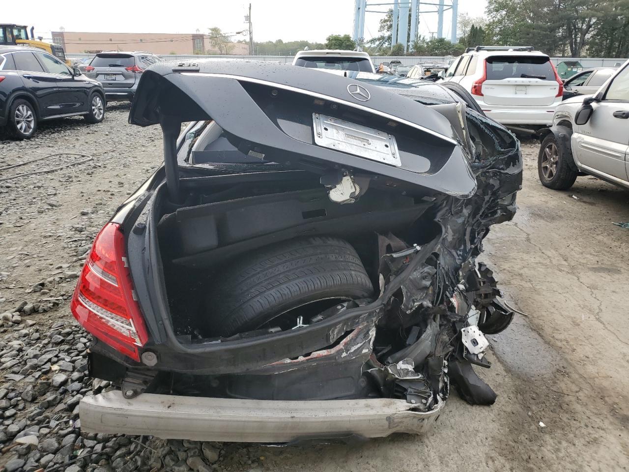 2010 Mercedes-Benz S 400 - Фото 6