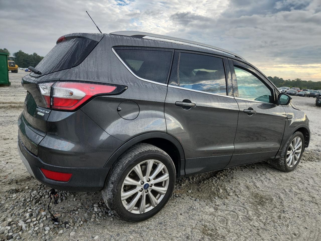 2017 Ford Escape Titanium - Image 3