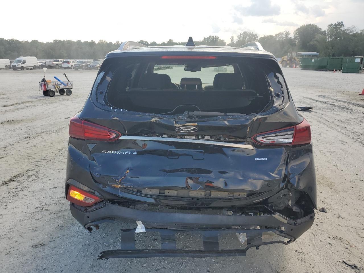 2019 Hyundai Santa Fe Sel - Image 6