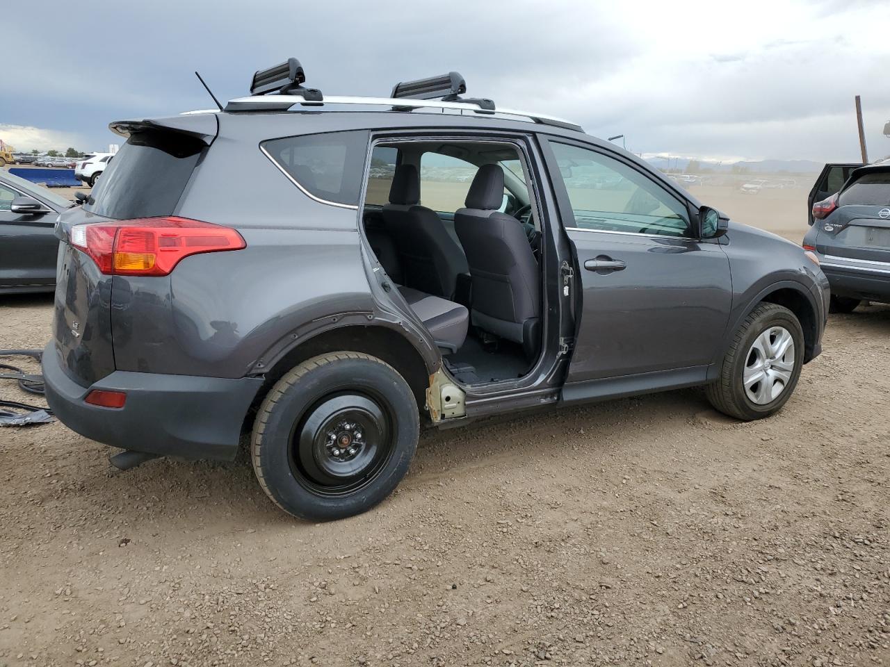 2015 Toyota Rav4 Le - Image 3