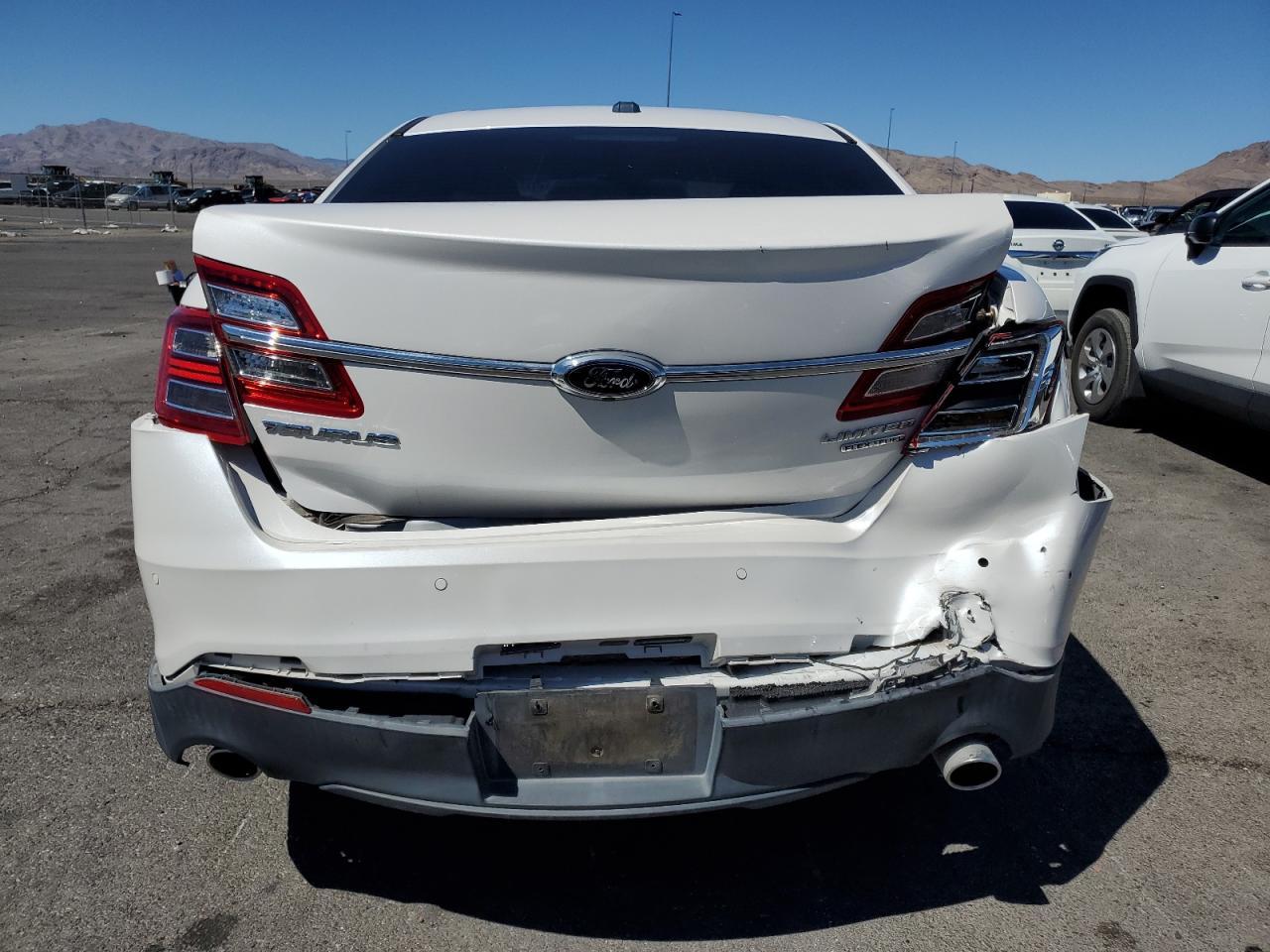 2014 Ford Taurus Limited - Фото 6