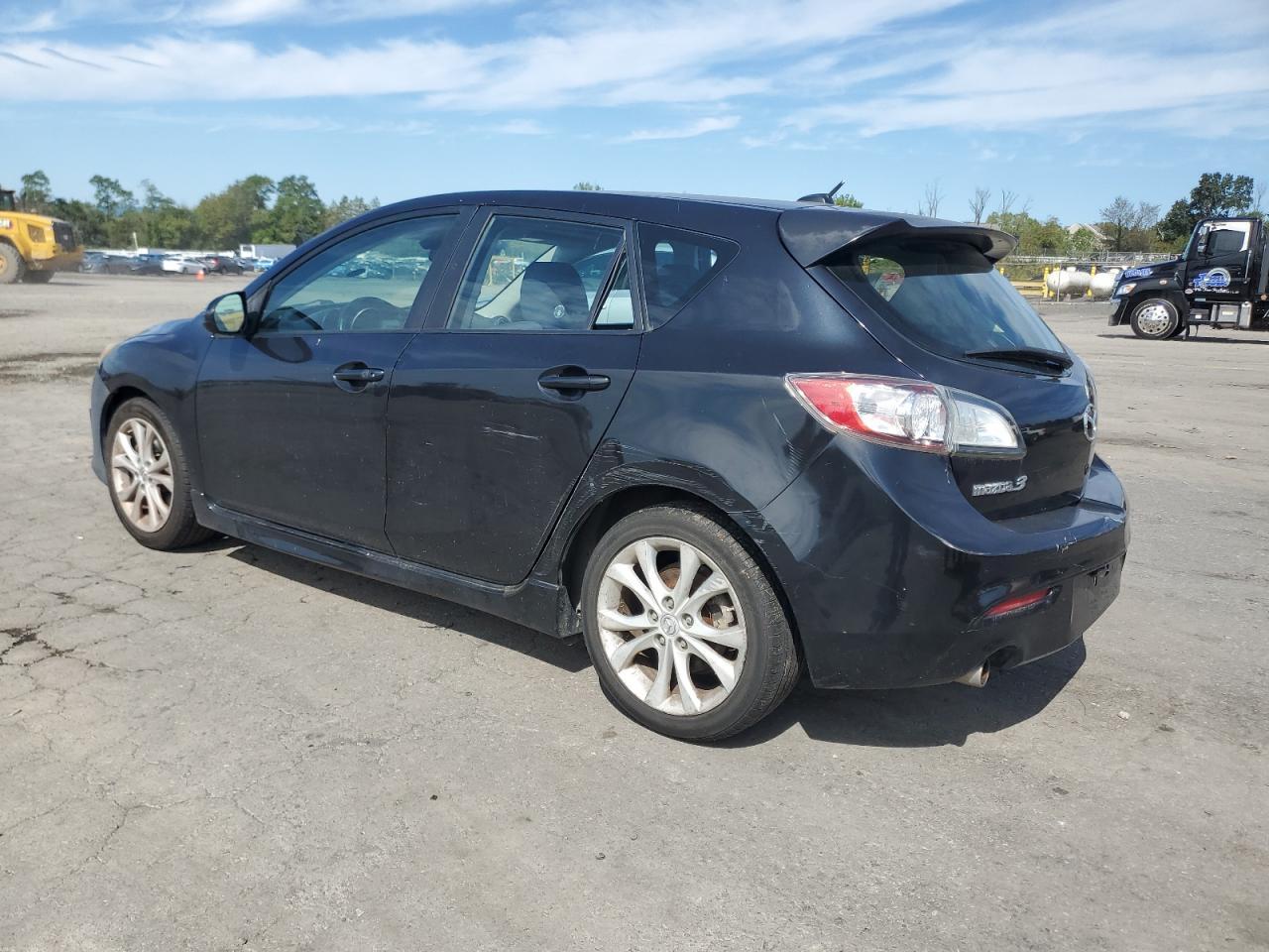 2011 Mazda 3 S - Фото 2