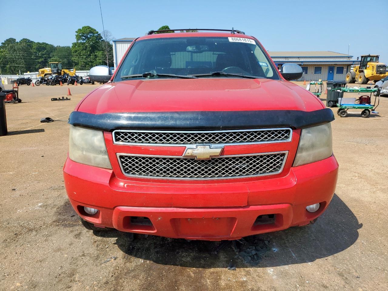 2011 Chevrolet Avalanche Lt - Фото 5
