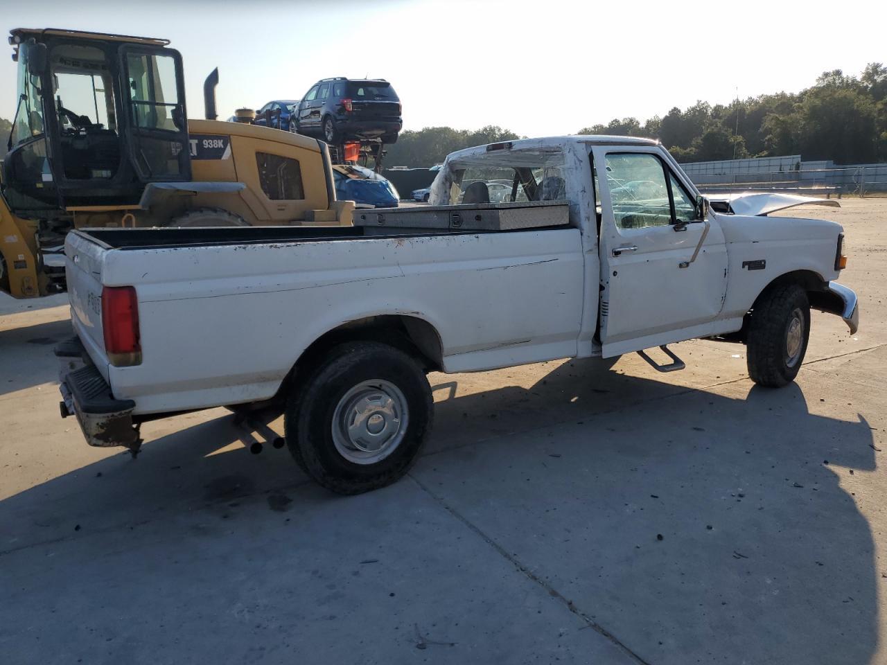 1997 Ford F250 - Image 3
