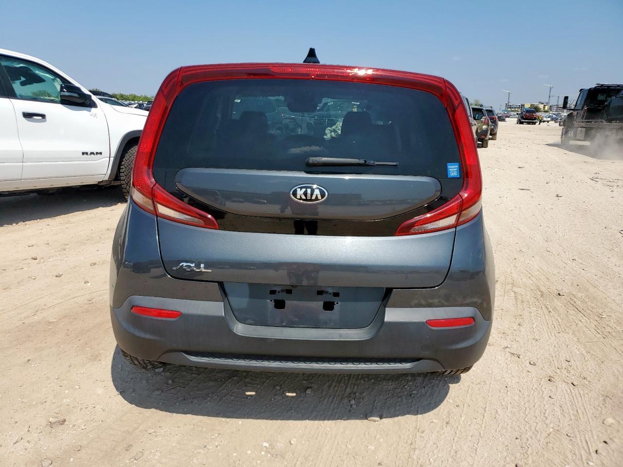 2020 Kia Soul Lx - Фото 6