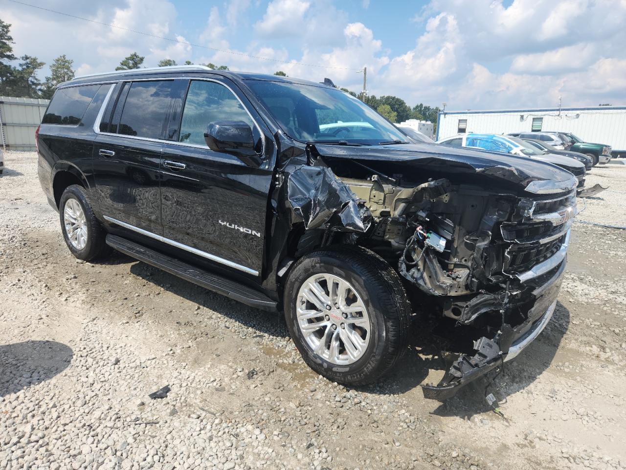 2021 GMC Yukon Xl C1500 Slt - Image 4