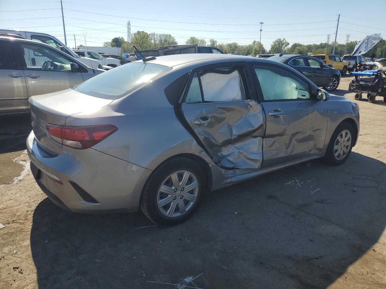 2023 Kia Rio Lx - Фото 3