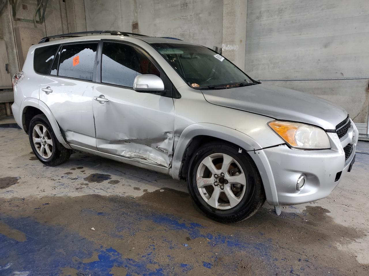 2012 Toyota Rav4 Limited - Image 4