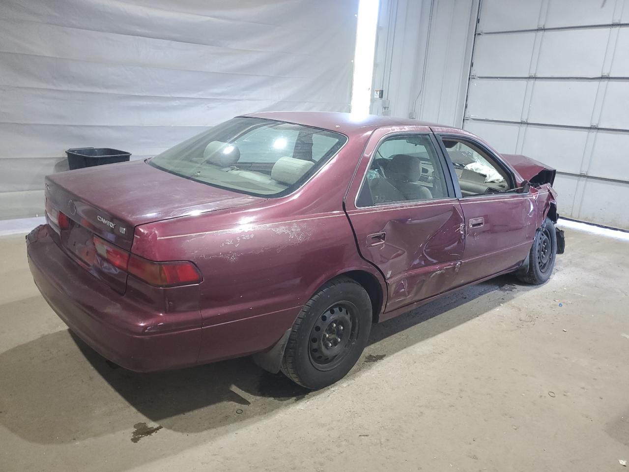 1997 Toyota Camry Ce - Image 3