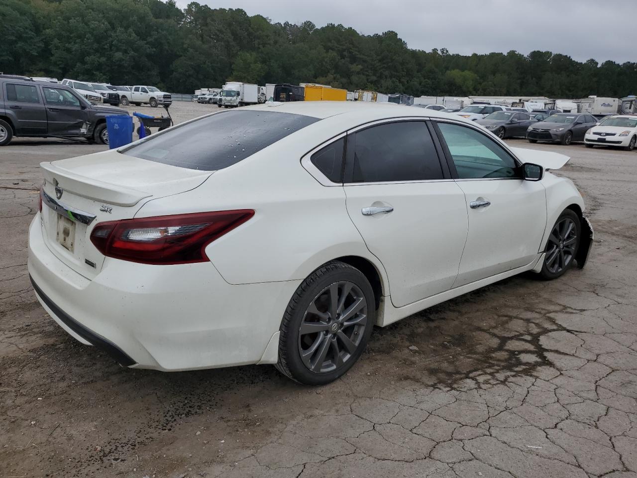 2018 Nissan Altima 2.5 - Фото 3