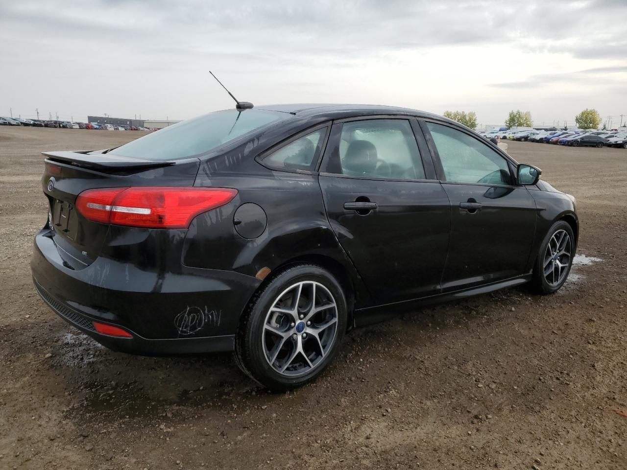 2017 Ford Focus Se - Image 3