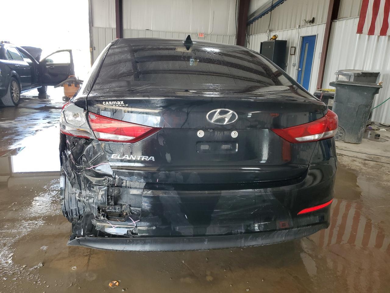 2017 Hyundai Elantra Se - Image 6