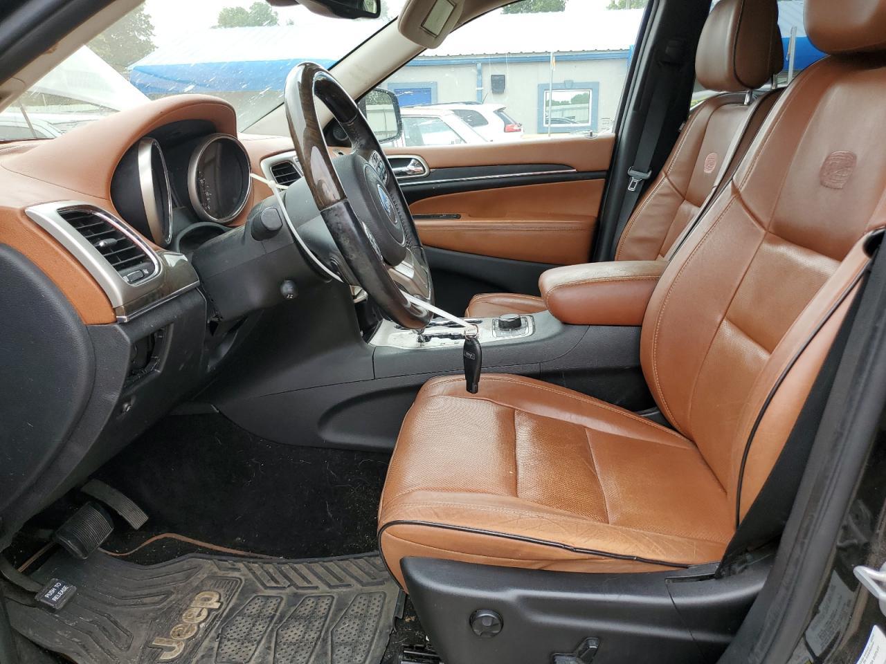 2011 Jeep Grand Cherokee Overland - Image 7