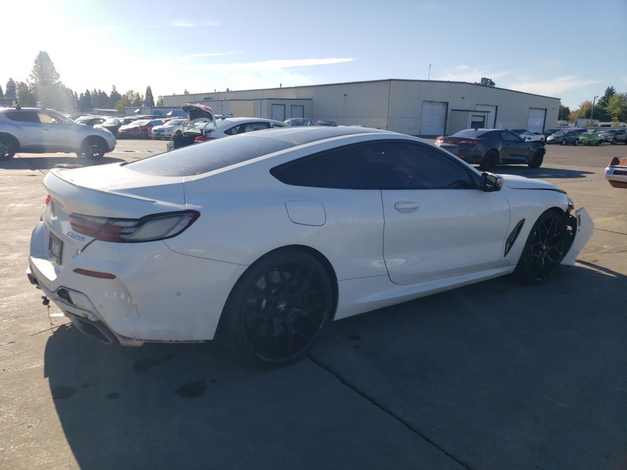 2019 BMW M850Xi - Фото 3