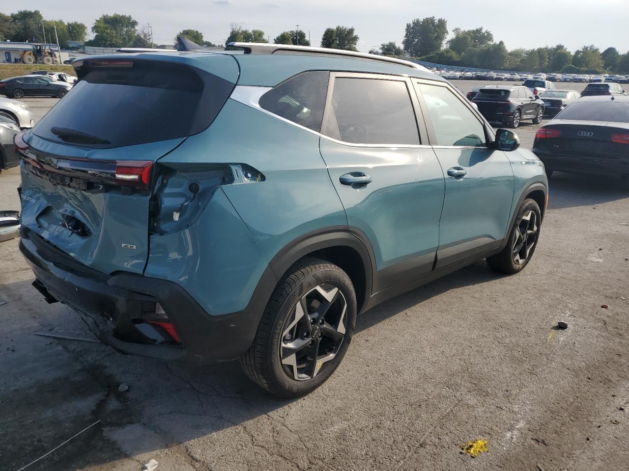 2025 Kia Seltos Ex - Image 3
