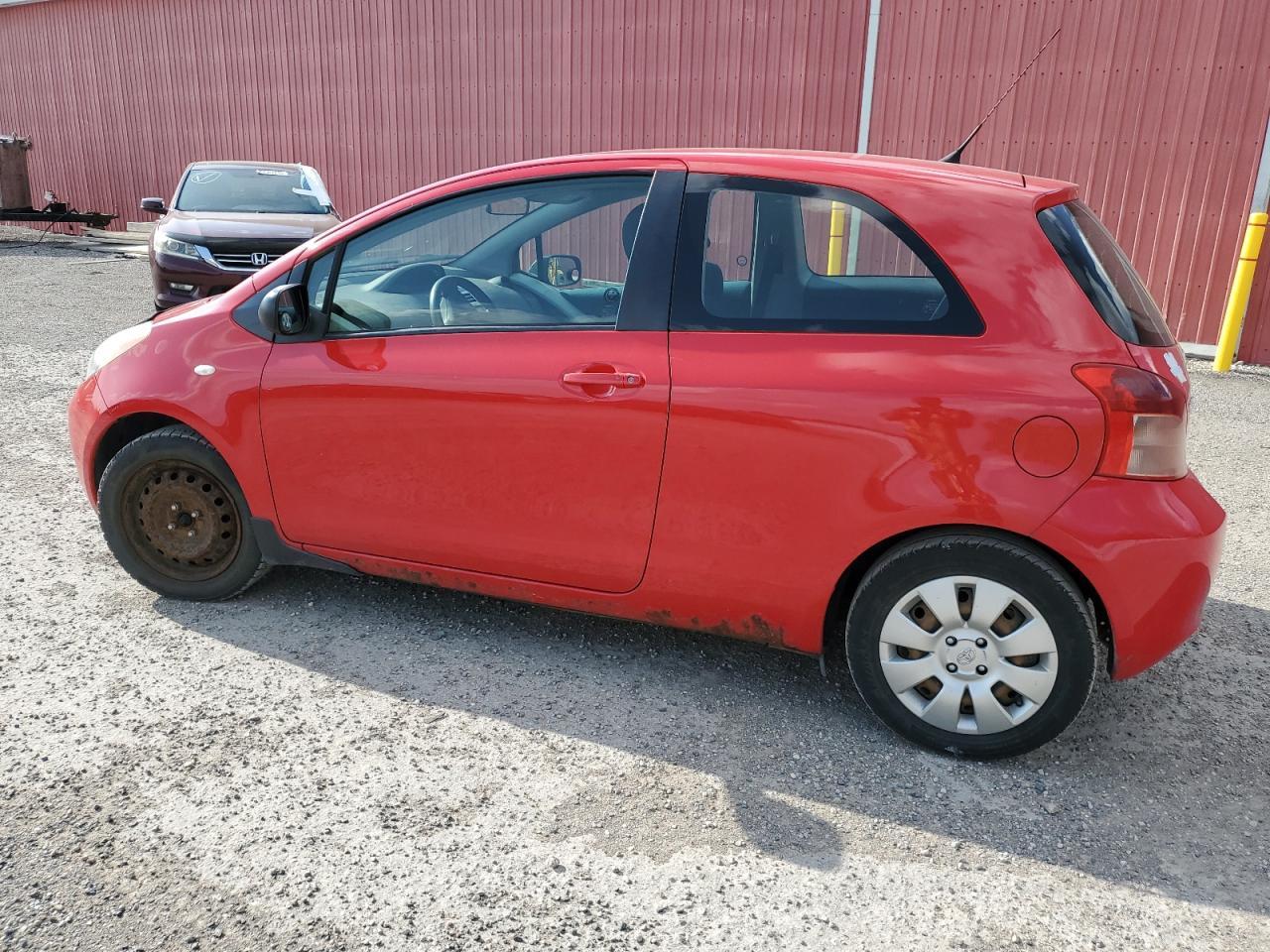2008 Toyota Yaris - Фото 2