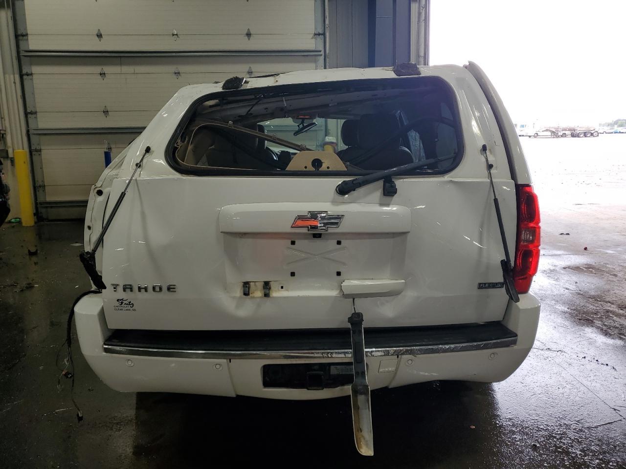 2011 Chevrolet Tahoe K1500 Ltz - Image 6
