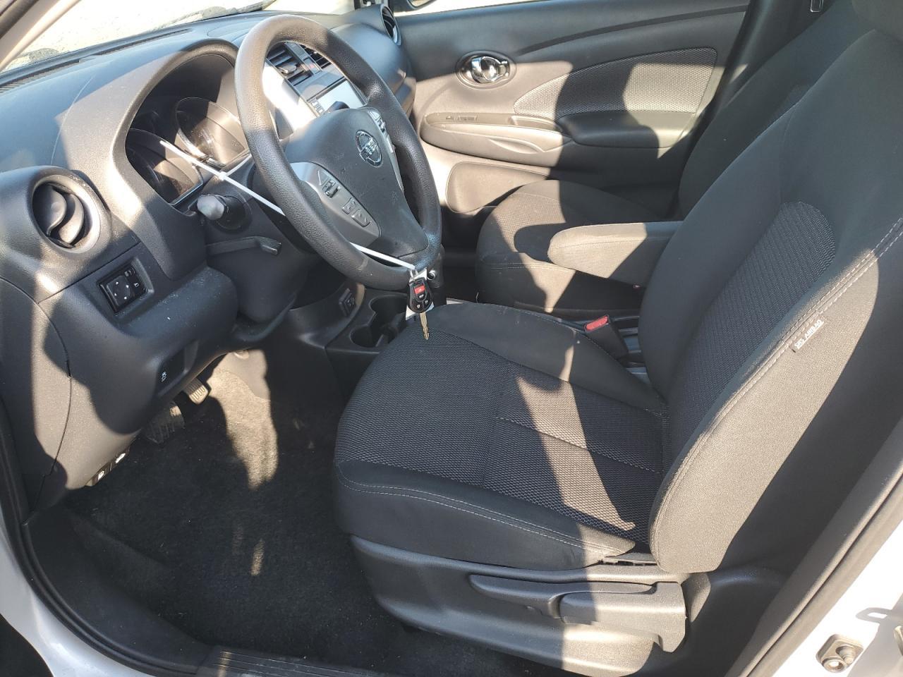 2019 Nissan Versa S - Фото 7