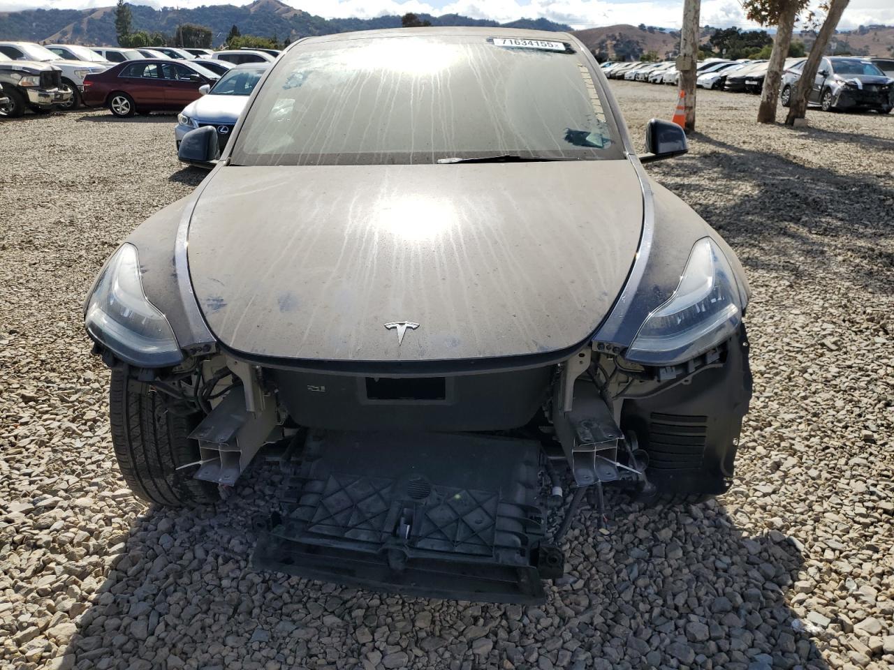 2023 Tesla Model Y - Image 5