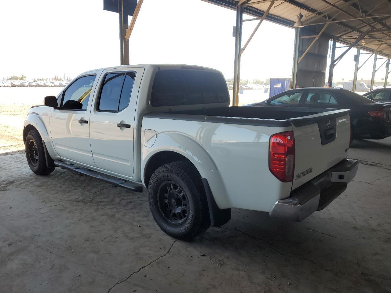 2018 Nissan Frontier S - Image 2