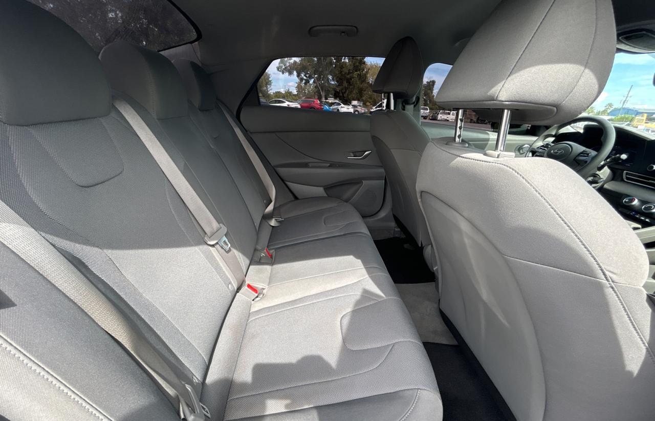 2024 Hyundai Elantra Se - Фото 6