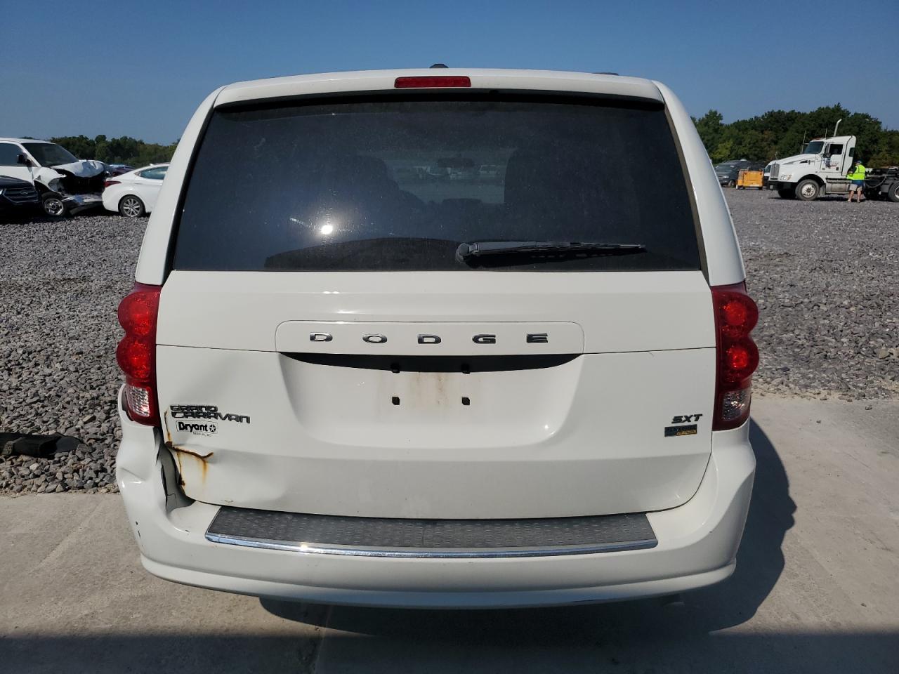 2016 Dodge Grand Caravan Sxt - Фото 6