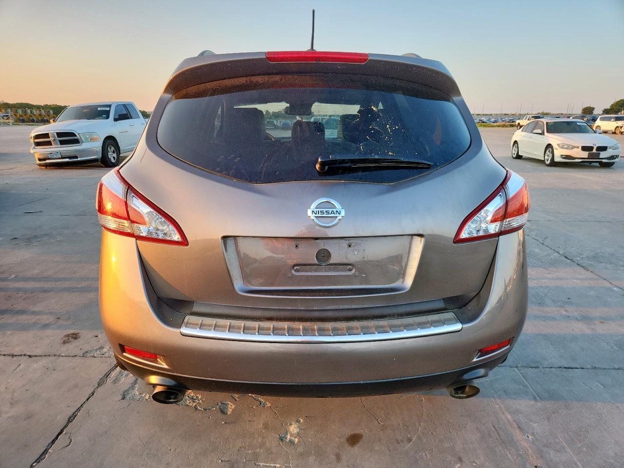 2011 Nissan Murano S - Фото 6