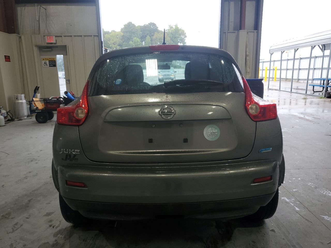 2013 Nissan Juke S - Image 6