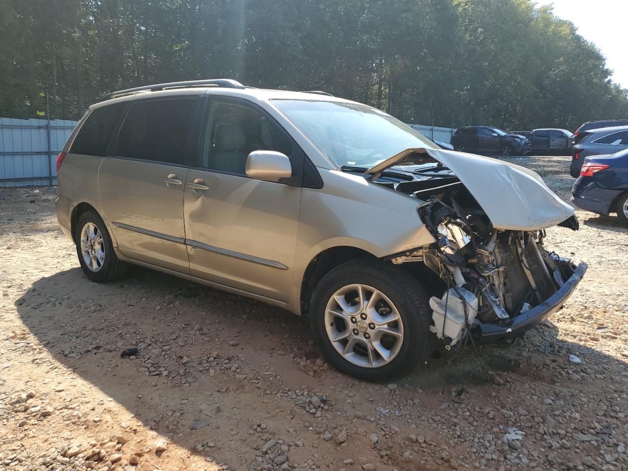 2005 Toyota Sienna Xle - Фото 4