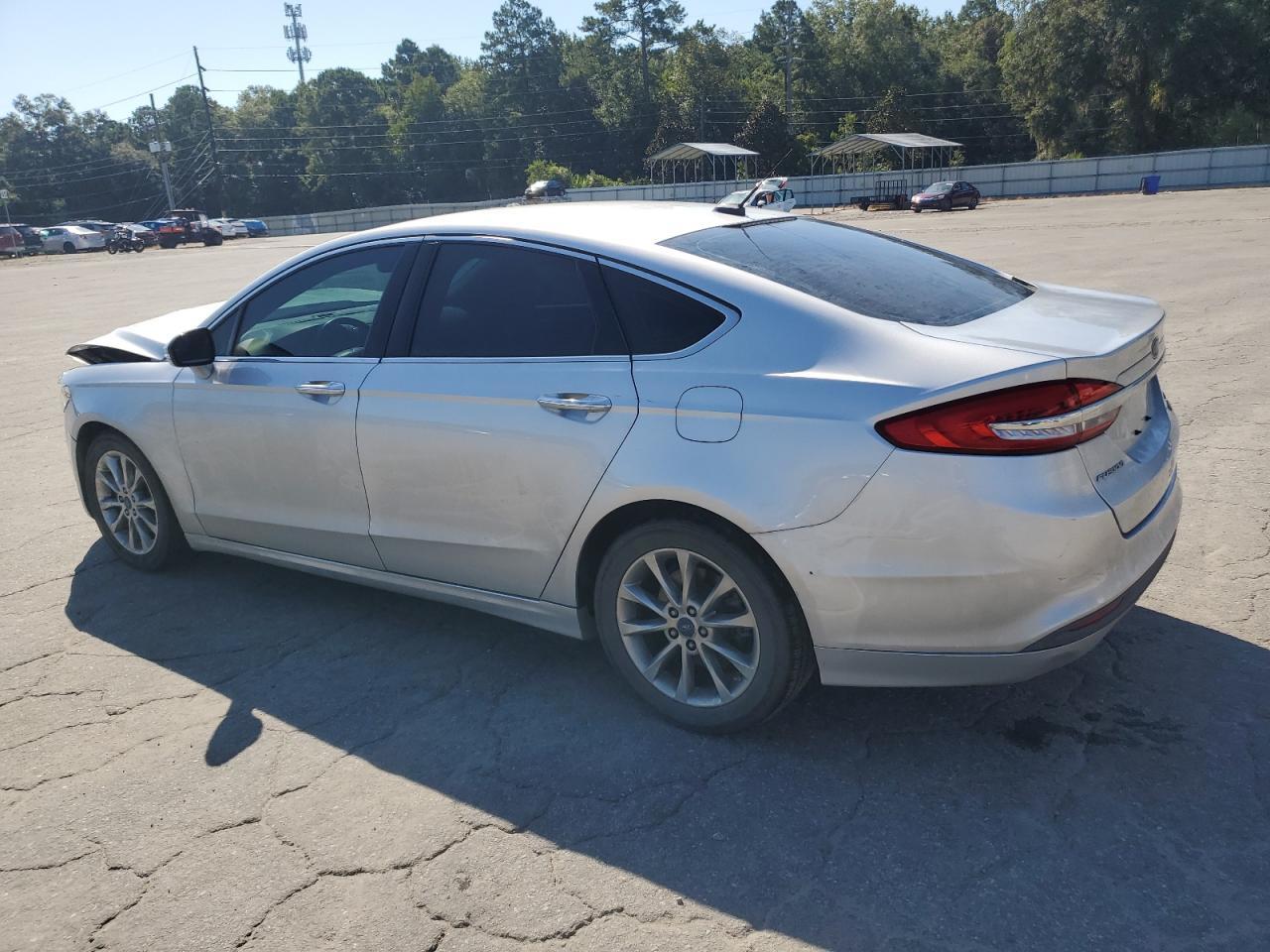 2017 Ford Fusion Se - Фото 2