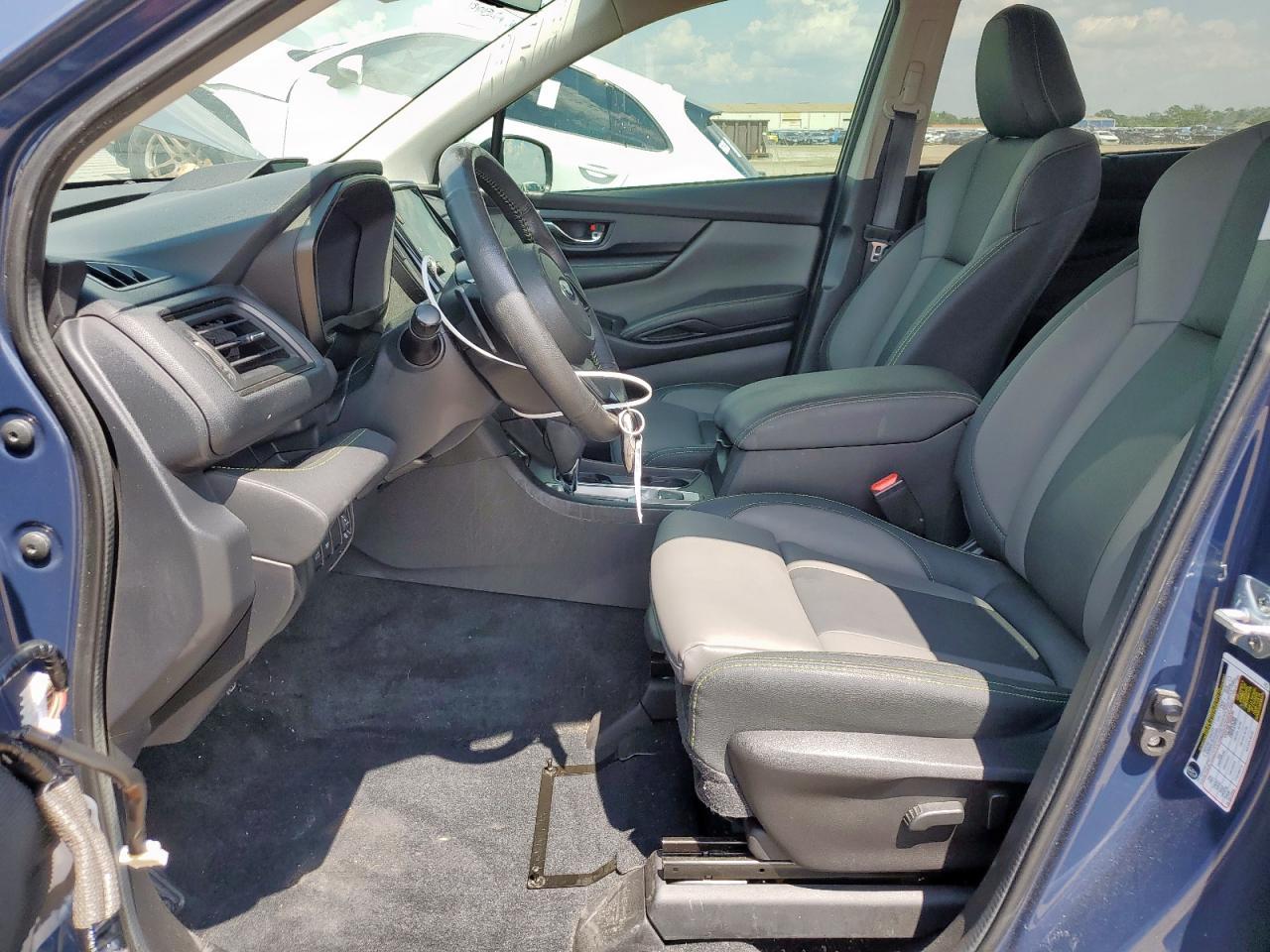 2023 Subaru Ascent Limited - Image 7